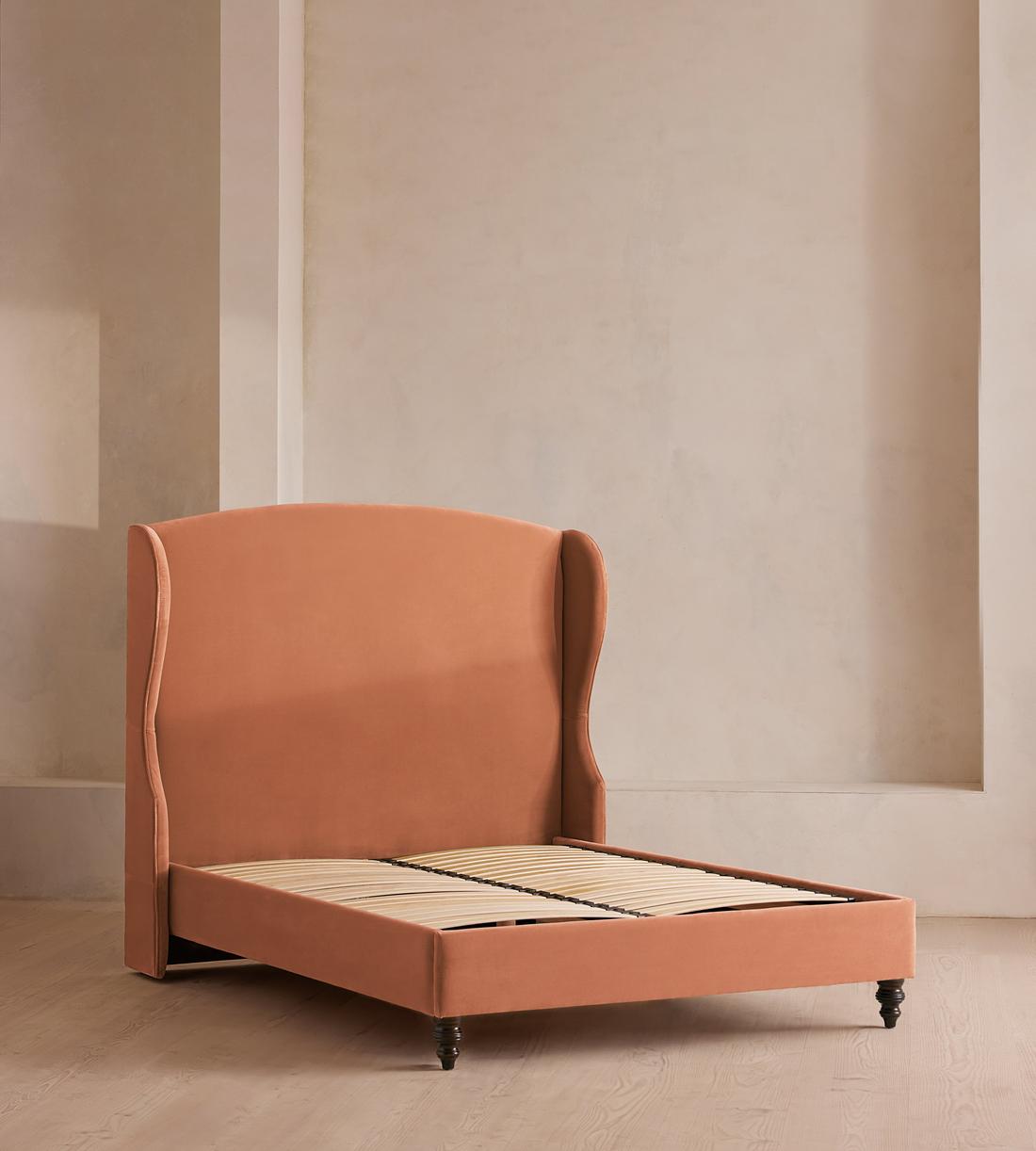 Rivas Bed - King - Velvet - Antique Rose - Images - Image 3