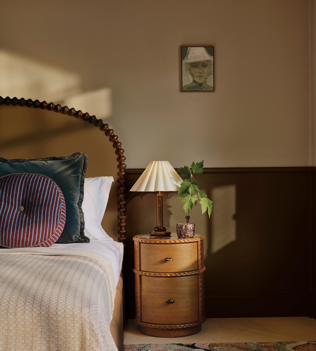 Ferguson Table Lamp - Green - Lifestyle - Image 3