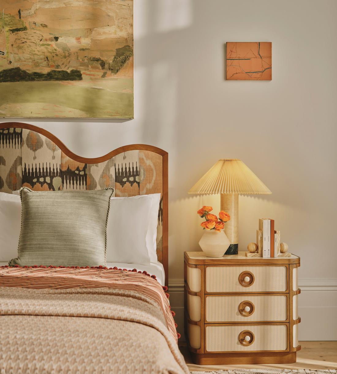 Yazarine Table Lamp - Lifestyle - Image 1