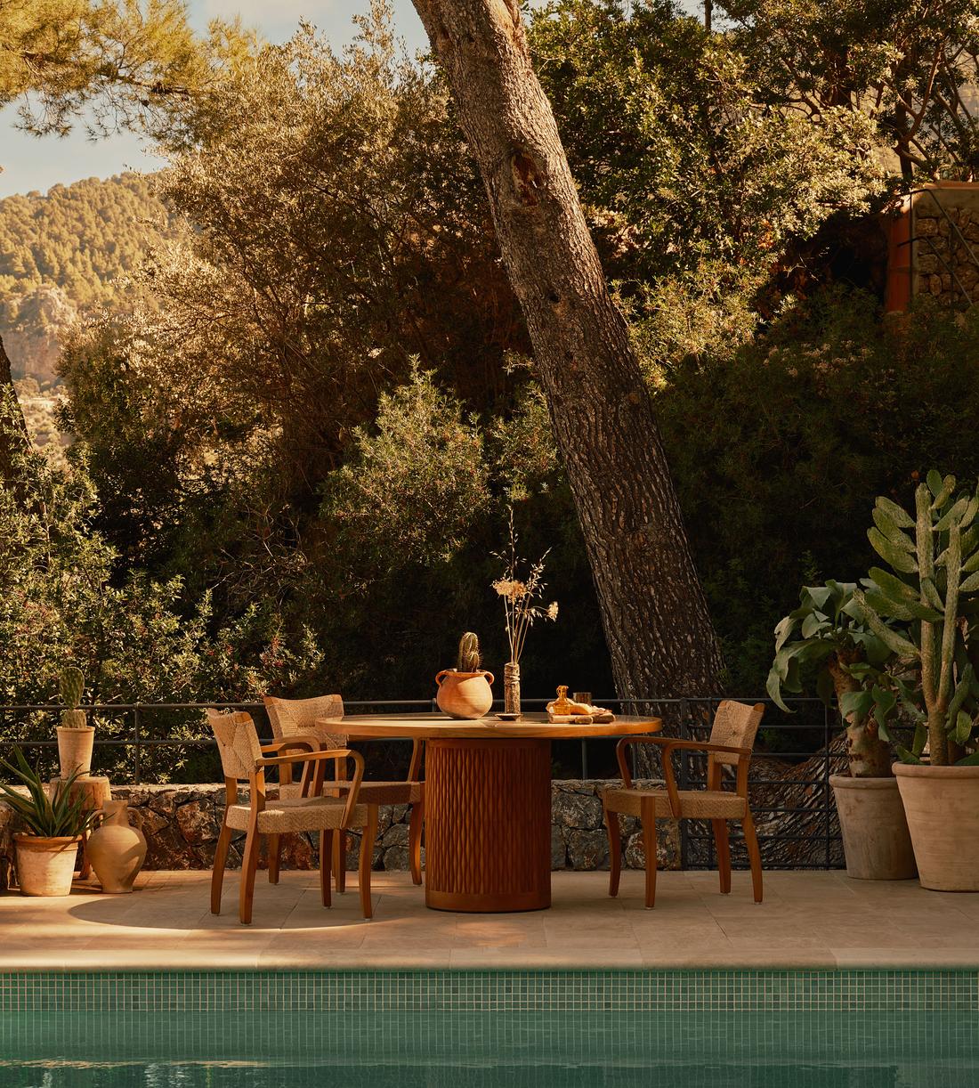 Orion Outdoor Dining Table - Lifestyle - Image 1
