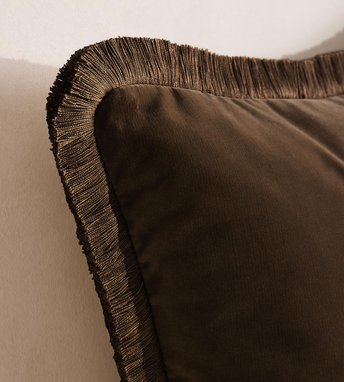 Margeaux Square Cushion - Chocolate - Images - Image 3