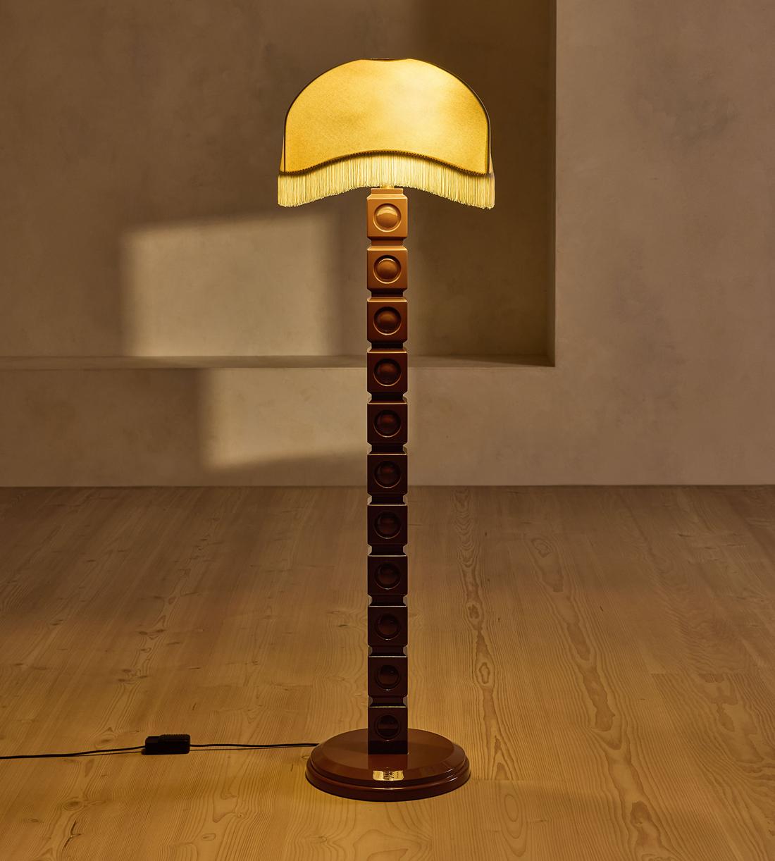 Reno Floor Lamp Complete - Bordeaux - US - Listing - Image 2