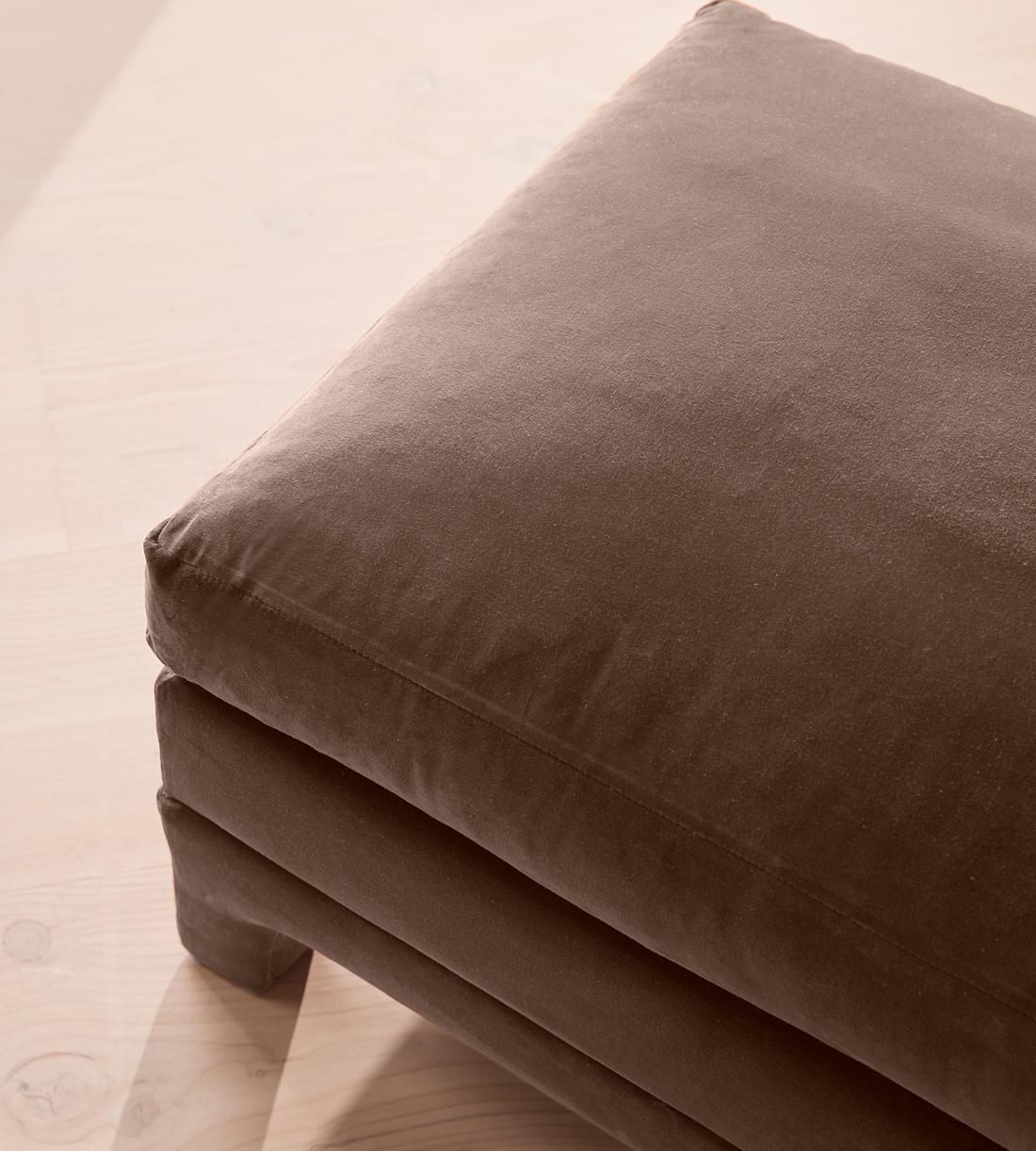 Ashford Ottoman - Velvet - Taupe - Images - Image 4