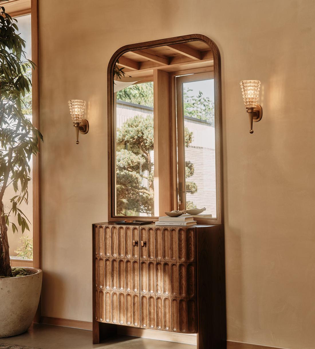 Devon Entryway Set - Lifestyle - Image 1