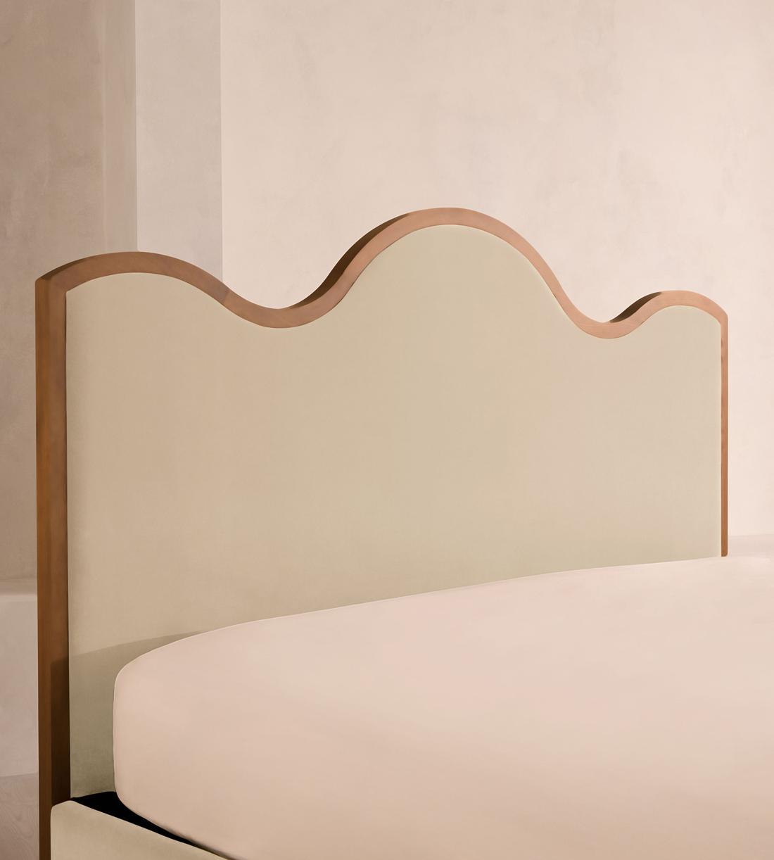Aubrey Bed - Queen - Velvet - Oyster - US - Images - Image 3