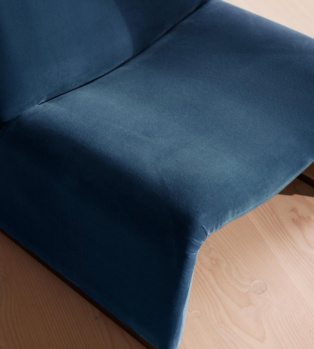 Lovett Armchair - Velvet - Royal Blue - Images - Image 5