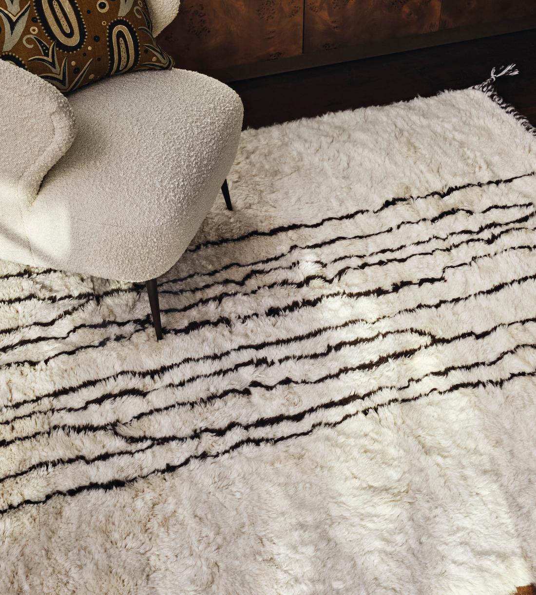 Adagir Rug - 170 x 240cm - Lifestyle - Image 1