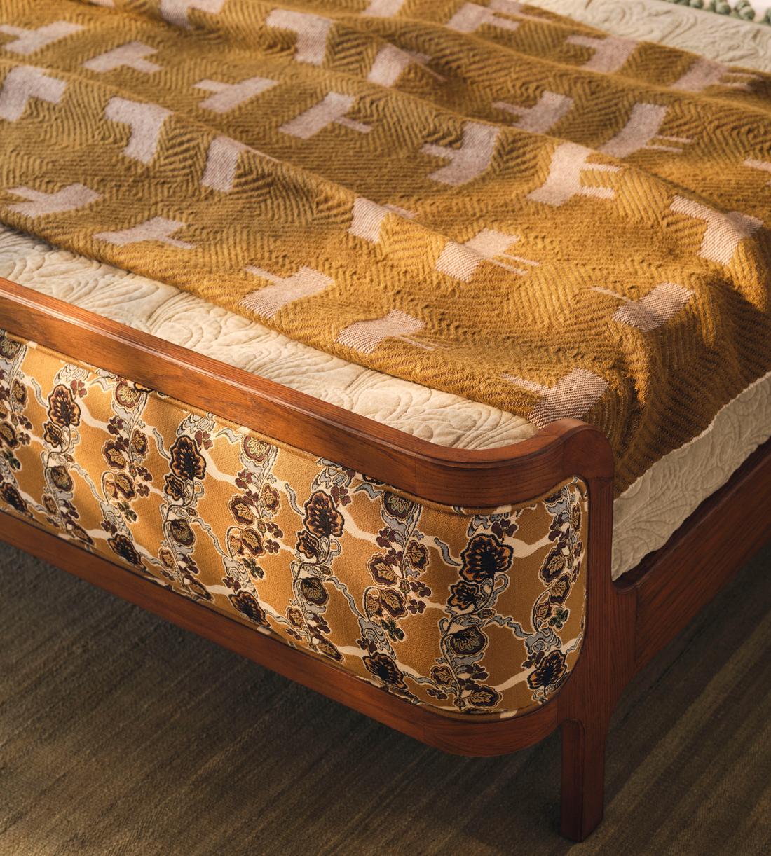Belsa Bed - King - Echo Jacquard - UK - Images - Image 9