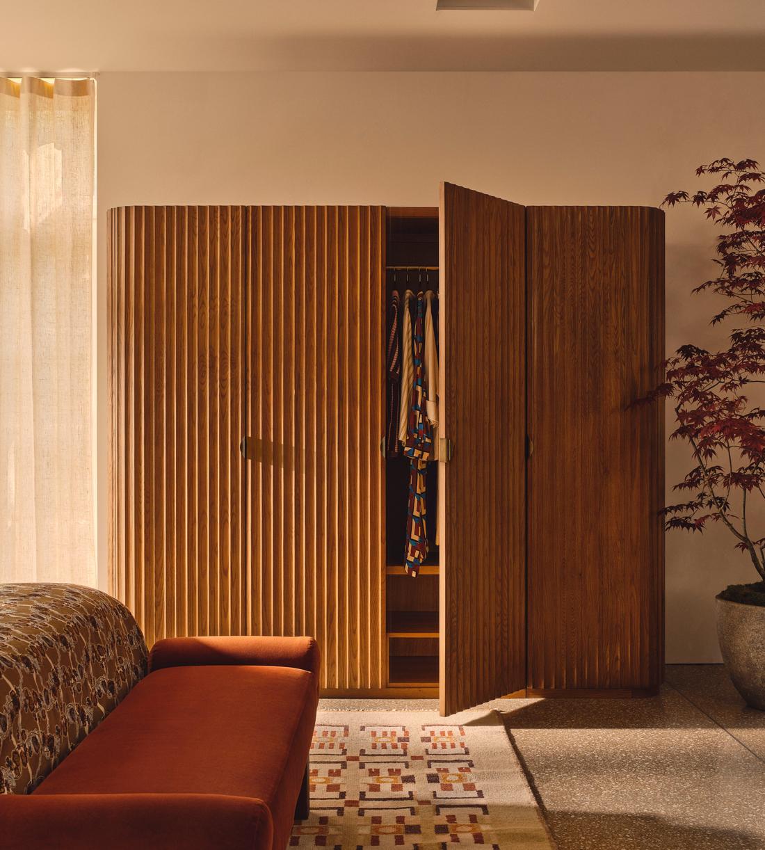 Railton Modular Wardrobe - Lifestyle - Image 1