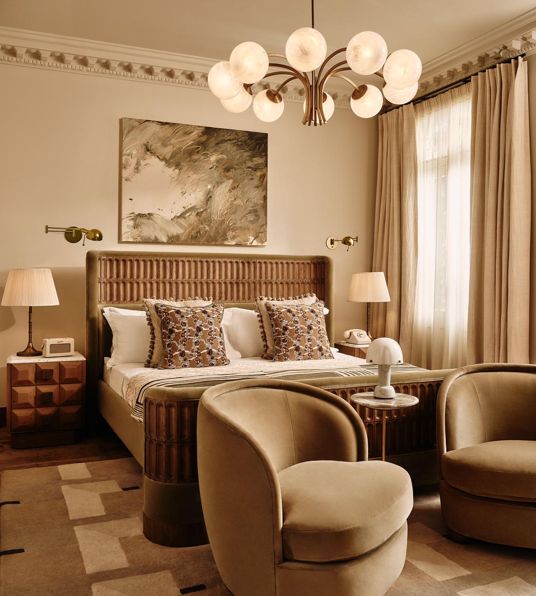 Devon Bed - Queen - Velvet - Lichen - US - Lifestyle - Image 1