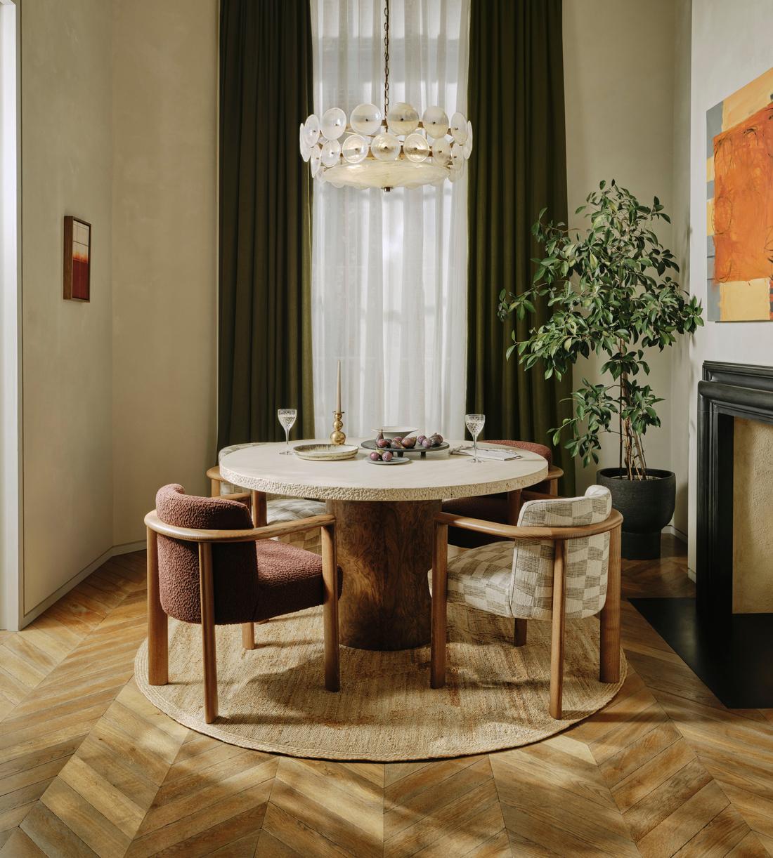 Aria Dining Chair - Boucle Jacquard - Aubergine - US - Lifestyle - Image 2