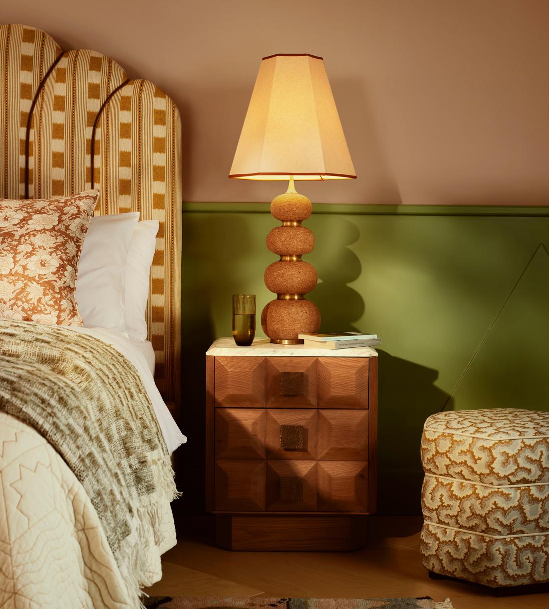 Marius Bedside Table - Small - Arabescato Corchia Marble - Lifestyle - Image 3