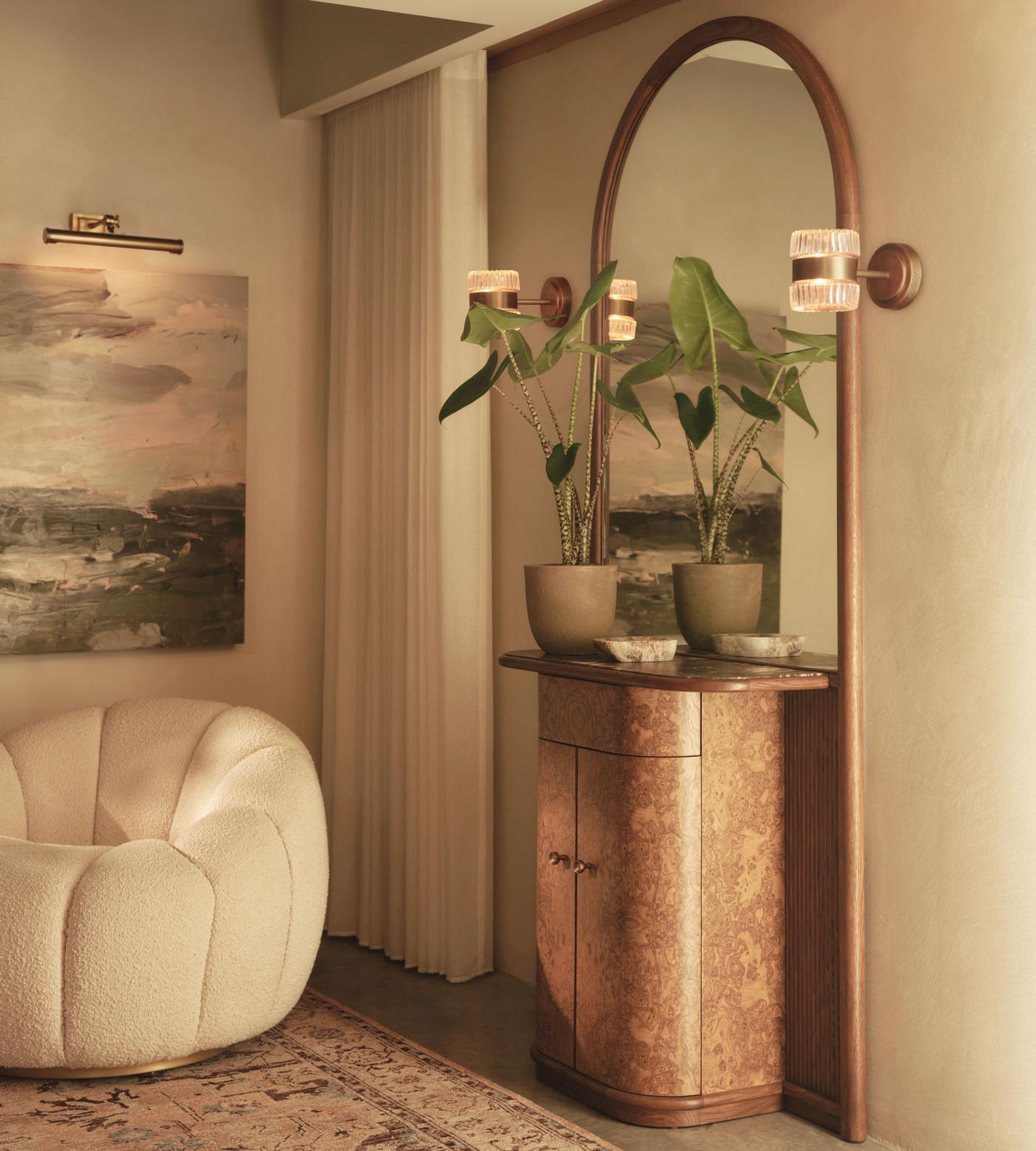 Aristo Entryway Unit - Michelangelo Marble - Lifestyle - Image 1