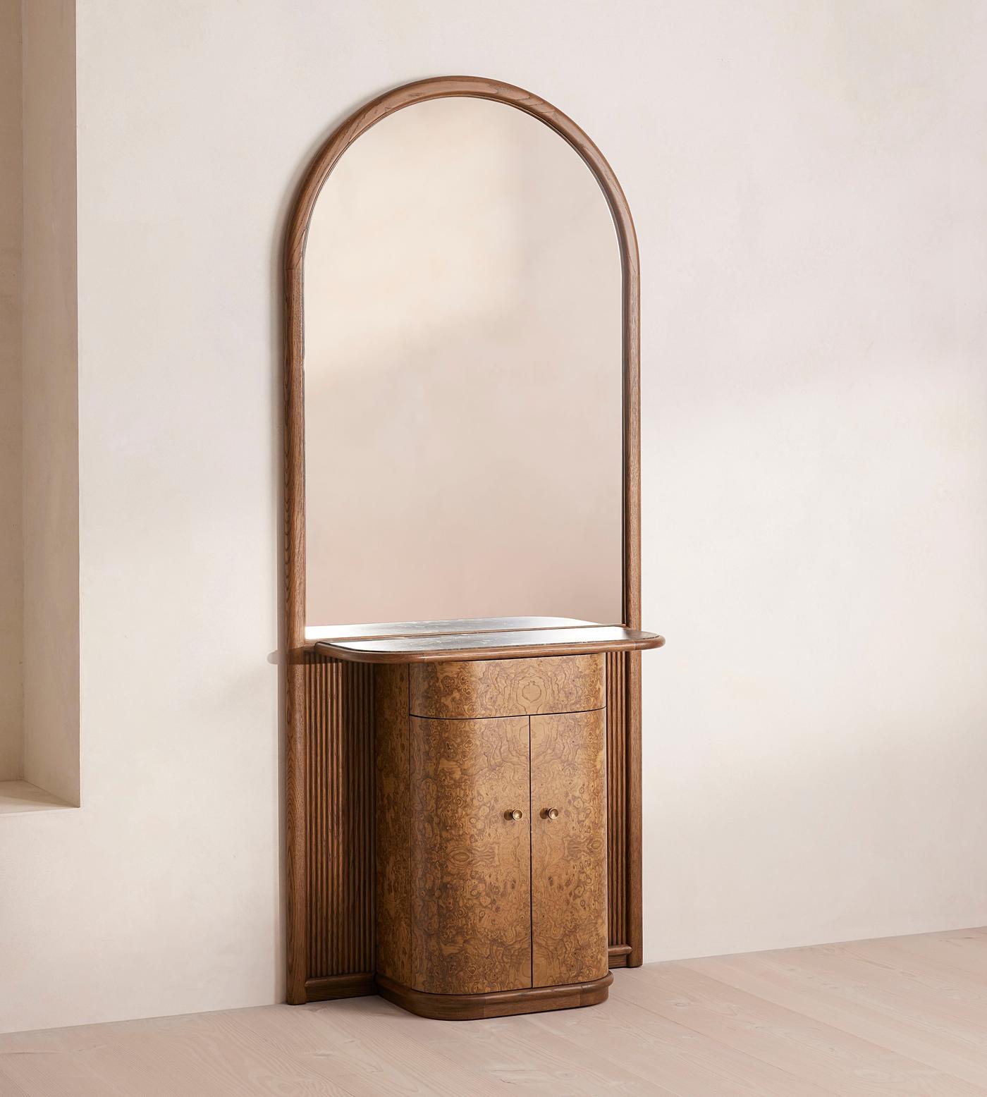 Aristo Entryway Unit - Michelangelo Marble - Listing - Image 4