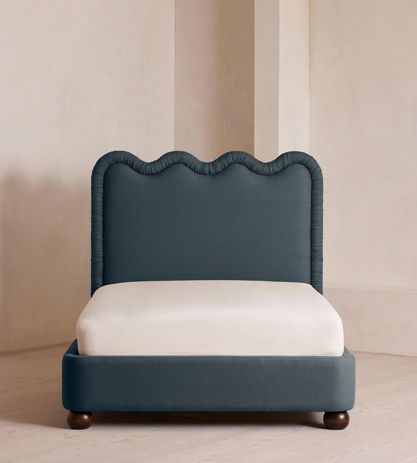 Tristan Bed, Super King, Linen, Prussian Blue