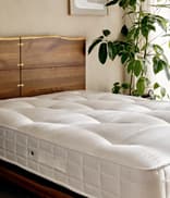 Soho House x Hypnos Mollies 1000 Double Mattress - Hover Image