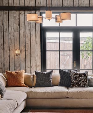 Dawbarn Chandelier - Listing Image