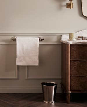 Charlton Nickel Bin - Hover Image