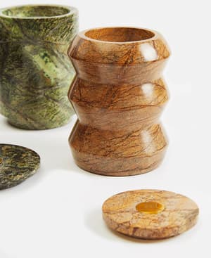 Verona Tonka and Florum Candle Brown Marble Large 230g - Hover Image