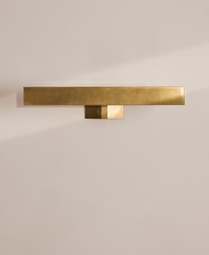 Enrica Picture Light - 18' US - Listing Image