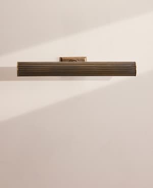 Ashby Picture Light - 18' - US - Listing Image