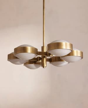 Edith Chandelier - US - Hover Image