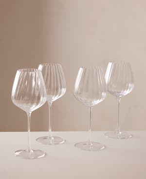 Pembroke Red Wine Glass - Set of Four - Hover Image