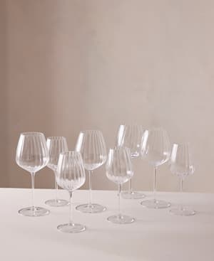 Pembroke Red & White Wine Glass Set - Listing Image