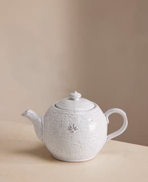 Hillcrest Teapot - White - Listing Image