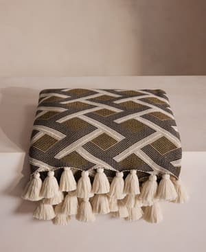 Astor Blanket - Listing Image