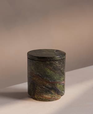 Leather & Oud Forest Green Marble Candle 250g - Listing Image