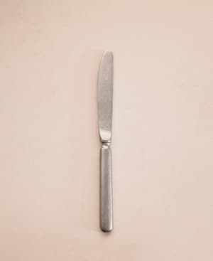 Stonewashed Dinner Knife - Listing Image