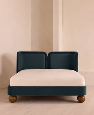 Willem Bed - King - Velvet & Linen - Prussian Blue - US - Hover Image