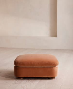 Rava Ottoman - Velvet - Antique Rose - US - Hover Image