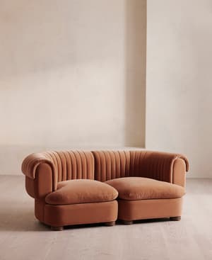 Rava Sectional Sofa - Three Seater - Velvet - Antique Rose - US - Listing Image