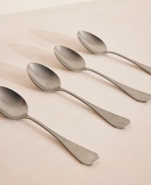 Stonewashed Dinner Spoon - Set of Four - Listing Image
