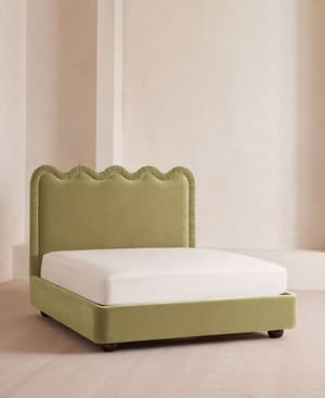Tristan Bed - Queen - Velvet - Lichen - US - Listing Image