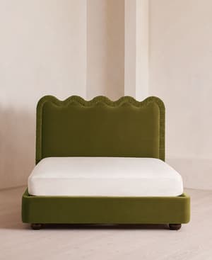 Tristan Bed - Queen - Velvet - Olive - US - Hover Image