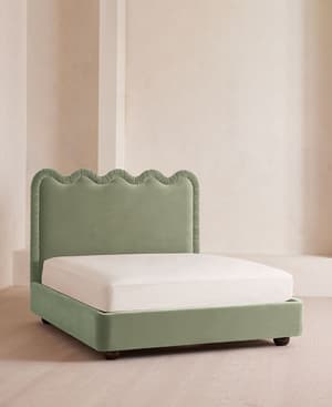 Tristan Bed - Queen - Velvet - Seafoam - US - Listing Image