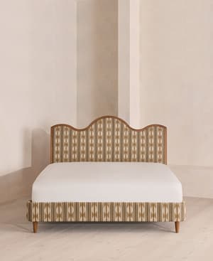 Aubrey Bed - Queen - Linen - Watkins - US - Hover Image