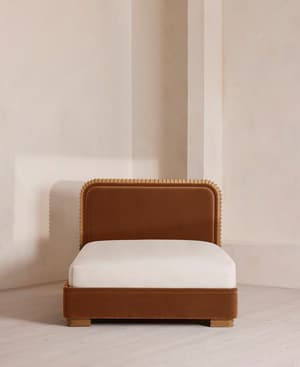 Angus Bed - King - Velvet - Cinnamon - US - Hover Image