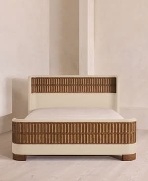 Devon Bed - Queen - Linen - Bisque - US - Hover Image
