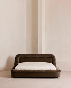 Vara Bed - Queen - Velvet - Chocolate - US - Hover Image