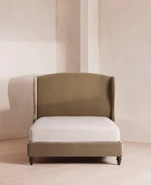 Rivas Bed - Full - Velvet - Truffle - US - Hover Image