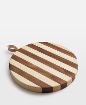 Ember Contrast Circular Chopping Board - Hover Image