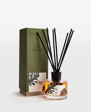 Limited Edition Bassett Pine Diffuser - 150ml - Hover Image