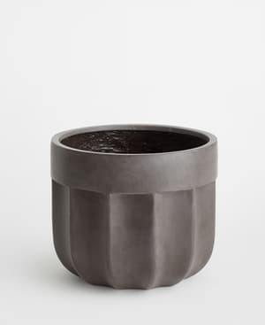 Moreton Planter - Large Low Black - Listing Image