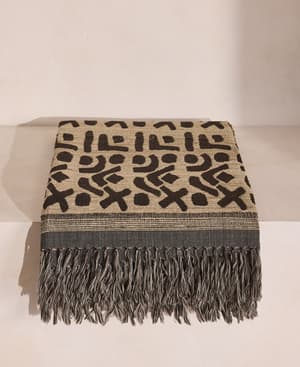 Veda Throw - 140 x 200cm - Hover Image