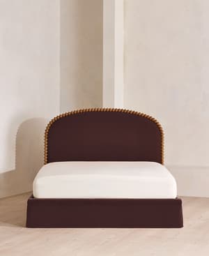 Mika Bed - Queen - Velvet - Aubergine - US - Hover Image