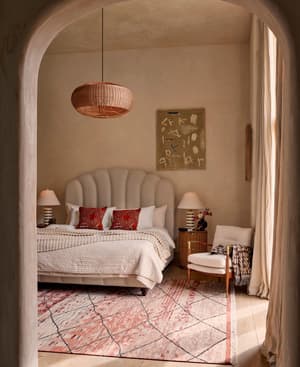 Rohe Pendant - Listing Image